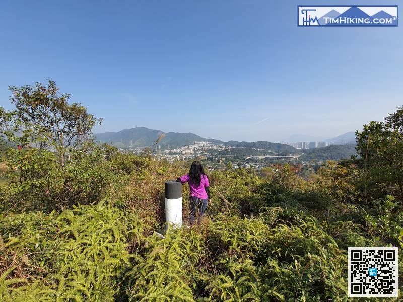 牛牯嶺主要是望向康樂園，但由於地勢不高，風景不算遼闊。