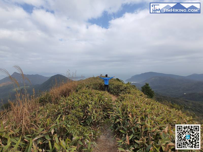 牌額山山頂總括而言都是開揚的